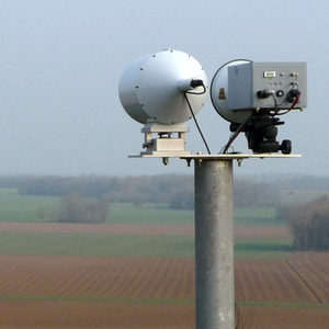 Testing and Evaluating a microwave scintillometer to derive Evapotranspiration of a crop mosaic.