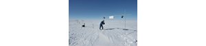 Du givre recouvre la surface de neige près de 50% du temps au cœur du Plateau Antarctique
