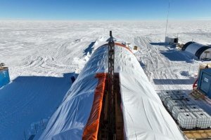 Antarctique : une campagne de forage atteint de la glace datant de plus d'1 million d'années 