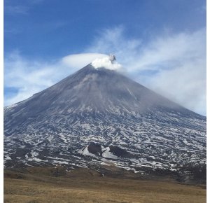 Tremblements de terre volcaniques longue période profonds liés au dégazage de magma 