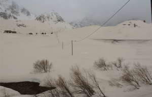 Un nouveau modèle pour estimer l'impact du dépôt d'impuretés absorbantes sur l'évolution du manteau neigeux