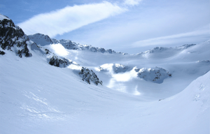 Mieux prévoir la formation de couches de glace à la surface du manteau neigeux dans les Pyrénées