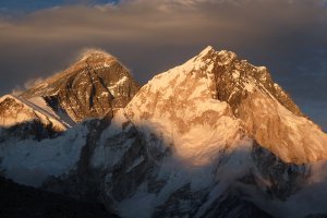 Amincissement exceptionnel des glaciers du Mont-Blanc durant l'année glaciologique 2021/2022 