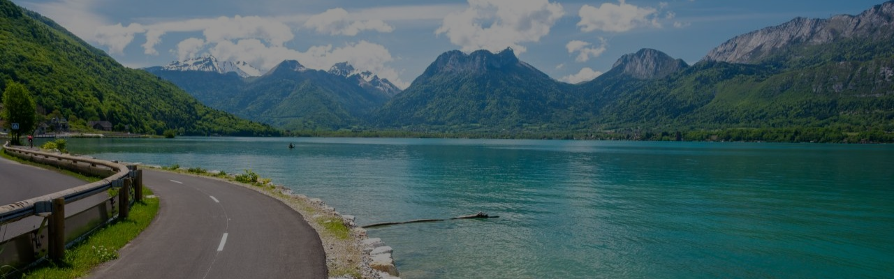Particules d'usure de pneus : entre alertes et réalité scientifique au lac d'Annecy [Vidéo]