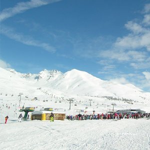 Domaines skiables français : futurs contrastés pour l'enneigement au 21e siècle