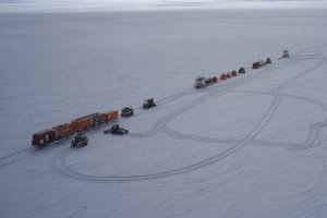 Glaces antarctiques : des mesures inédites affinent la lecture du passé climatique 