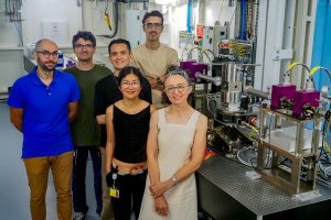 Cristal collectif 2025 : l'équipe FAME – ESRF lauréate pour son excellence en spectroscopie d'absorption X